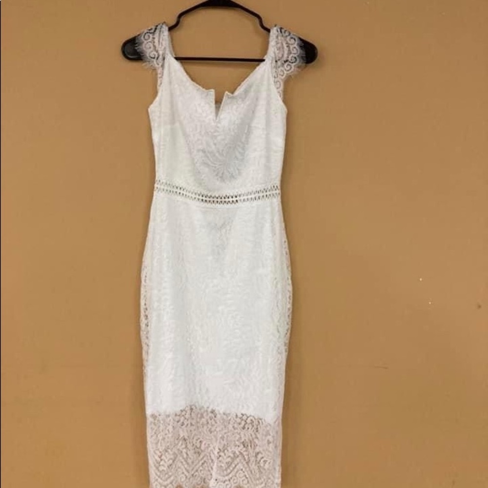 All White Sleeveless Lace Long Dress Broken Zipper